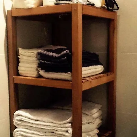 Le Cinq Apartment *